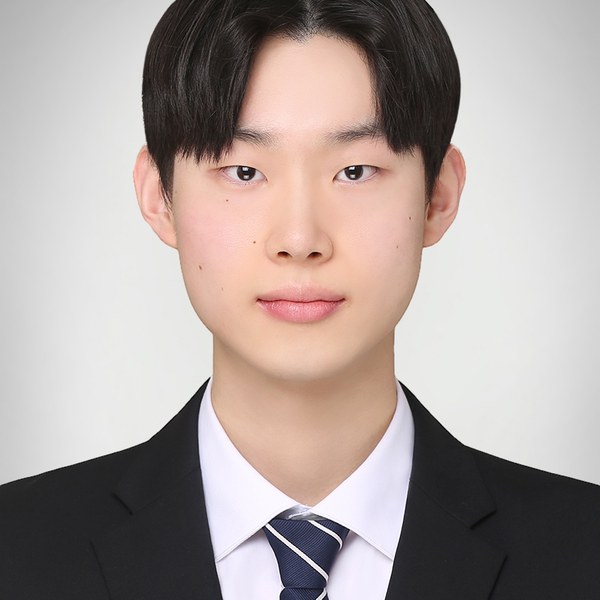 Taehyun Lee